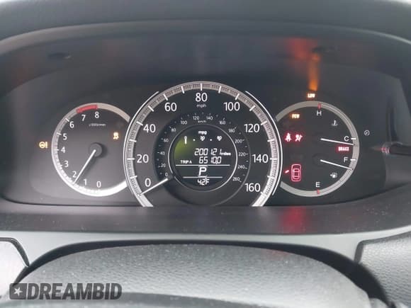 ✅ 2015 Honda Accord EX-L • VIN: 1HGCR2F82FA182669 • Lot: 43806845. Listed on IAAI with 200,121 mi. Free auction sales archive from the USA and detailed vehicle history report at DreamBid. Image 7.