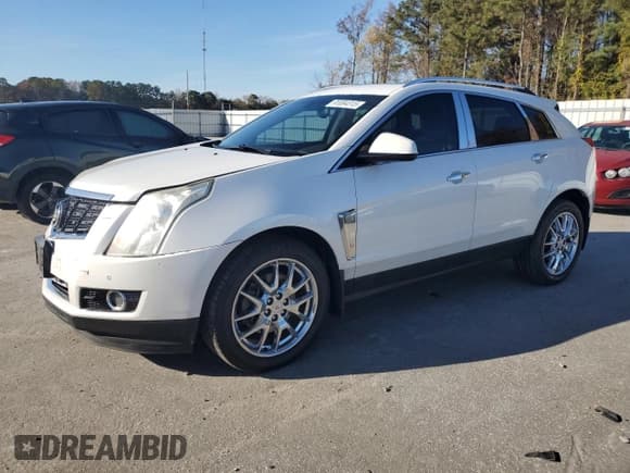 ✅ 2014 Cadillac SRX Performance Collection • VIN: 3GYFNCE39ES547858 • Lot: 91004315. Listed on Copart with 226,787 mi. Free auction sales archive from the USA and detailed vehicle history report at DreamBid. Image 1.