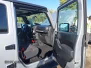 ✅ 2012 Jeep Wrangler Unlimited Call of Duty MW3 • VIN: 1C4BJWFG8CL184491 • Lot: 43394280. Listed on IAAI with 186,683 mi. Free auction sales archive from the USA and detailed vehicle history report at DreamBid. Image 5.