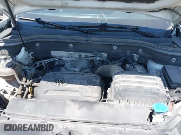 ✅ 2018 Volkswagen Atlas SE • VIN: 1V2CP2CA6JC595282 • Lot: 42227930. Listed on IAAI with 95,800 mi. Free auction sales archive from the USA and detailed vehicle history report at DreamBid. Image 10.