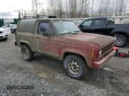 ✅ 1988 Ford Bronco • VIN: 1FMCU14T9JUB47838 • Lot: 48747975. Wystawiony na Copart z przebiegiem 238 774 mil. Bezpłatny archiwum sprzedaży aukcyjnych z USA i szczegółowy raport historii pojazdu na DreamBid. Zdjęcie 4.