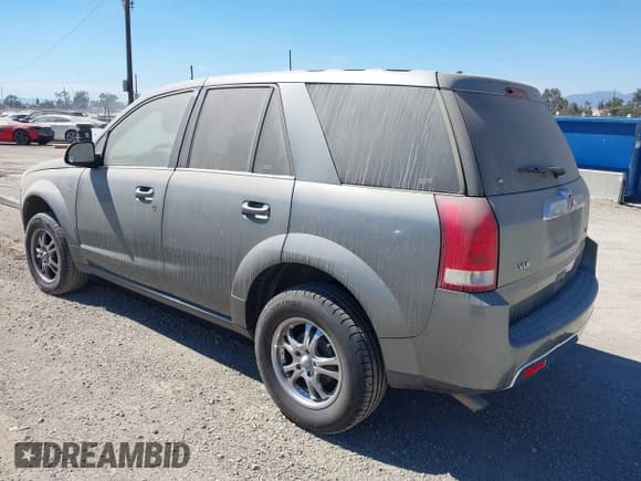 ✅ 2006 Saturn VUE • VIN: 5GZCZ53406S883818 • Lot: 42737050. Wystawiony na IAAI z przebiegiem 238 886 mil. Bezpłatny archiwum sprzedaży aukcyjnych z USA i szczegółowy raport historii pojazdu na DreamBid. Zdjęcie 3.