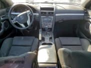 ✅ 2009 Pontiac G8 GT • VIN: 6G2EC57Y49L157782 • Лот: 93632525. Опубликован ранее на Copart с пробегом 92 025 миль. Бесплатный доступ к архиву аукционных продаж из США и подробный отчёт об истории автомобиля на DreamBid. Изображение 8.