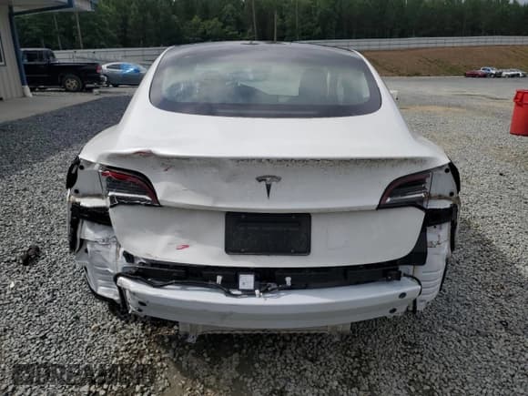 ✅ 2023 Tesla Model 3 • VIN: 5YJ3E1EA0PF452595 • Лот: 58491175. Опубликован ранее на Copart с пробегом 40 288 миль. Бесплатный доступ к архиву аукционных продаж из США и подробный отчёт об истории автомобиля на DreamBid. Изображение 6.