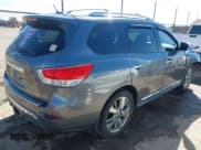 ✅ 2016 Nissan Pathfinder Platinum • VIN: 5N1AR2MN3GC643006 • Lot: 43611488. Wystawiony na IAAI z przebiegiem 86 625 mil. Bezpłatny archiwum sprzedaży aukcyjnych z USA i szczegółowy raport historii pojazdu na DreamBid. Zdjęcie 4.