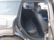 ✅ 2019 MINI Countryman Cooper S • VIN: WMZYT3C54K3E96282 • Lot: 42356455. Wystawiony na IAAI z przebiegiem 28 704 mil. Bezpłatny archiwum sprzedaży aukcyjnych z USA i szczegółowy raport historii pojazdu na DreamBid. Zdjęcie 8.