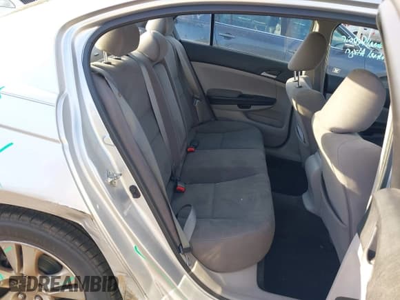 ✅ 2012 Honda Accord LX Premium • VIN: 1HGCP2F47CA103625 • Lot: 41794823. Wystawiony na IAAI z przebiegiem 153 726 mil. Bezpłatny archiwum sprzedaży aukcyjnych z USA i szczegółowy raport historii pojazdu na DreamBid. Zdjęcie 8.