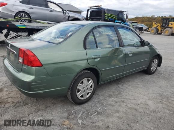 ✅ 2003 Honda Civic LX • VIN: 2HGES155X3H525983 • Lot: 89618905. Listed on Copart with 65,838 mi. Free auction sales archive from the USA and detailed vehicle history report at DreamBid. Image 3.