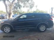 ✅ 2021 Ford Explorer • VIN: 1FMSK7BH1MGC23672 • Lot: 40934868. Wystawiony na IAAI z przebiegiem 81 218 mil. Bezpłatny archiwum sprzedaży aukcyjnych z USA i szczegółowy raport historii pojazdu na DreamBid. Zdjęcie 15.