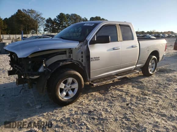 2018 Ram 1500 SLT с VIN 1C6RR7GG0JS307206, выставлен на аукционе Copart как лот 79773284 с пробегом 122 974 миль миль и Списание • Salvage title. История ставок и продаж доступна на DreamBid. Изображение 1.