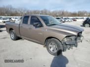 ✅ 2009 Dodge 1500 SLT • VIN: 1D3HB18T59S735955 • Lot: 88957035. Wystawiony na Copart z przebiegiem 139 439 mil. Bezpłatny archiwum sprzedaży aukcyjnych z USA i szczegółowy raport historii pojazdu na DreamBid. Zdjęcie 4.