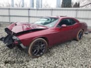 ✅ 2022 Dodge Challenger R/T • VIN: 2C3CDZBT1NH233857 • Lot: 39642214. Wystawiony na Copart z przebiegiem 11 909 mil. Bezpłatny archiwum sprzedaży aukcyjnych z USA i szczegółowy raport historii pojazdu na DreamBid. Zdjęcie 1.
