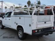 ✅ 2022 Chevrolet Silverado 1500 • VIN: 1GB5WRE71NF218522 • Lot: 92880415. Wystawiony na Copart z przebiegiem 60 747 mil. Bezpłatny archiwum sprzedaży aukcyjnych z USA i szczegółowy raport historii pojazdu na DreamBid. Zdjęcie 4.