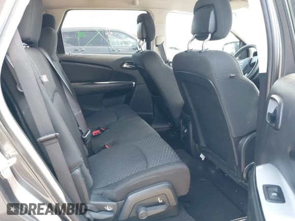 ✅ 2017 Dodge Journey SXT • VIN: 3C4PDDBG4HT540566 • Lot: 43061099. Wystawiony na IAAI z przebiegiem 140 130 mil. Bezpłatny archiwum sprzedaży aukcyjnych z USA i szczegółowy raport historii pojazdu na DreamBid. Zdjęcie 8.