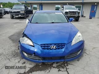 ✅ 2010 Hyundai Genesis Coupe • VIN: KMHHU6KH2AU031561 • Lot: 56470395. Wystawiony na Copart z przebiegiem 144 421 mil. Bezpłatny archiwum sprzedaży aukcyjnych z USA i szczegółowy raport historii pojazdu na DreamBid. Zdjęcie 5.