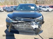 ✅ 2024 Lexus TX 350 • VIN: 5TDAAAB6XRS011042 • Lot: 43596396. Wystawiony na IAAI z przebiegiem 18 284 mil. Bezpłatny archiwum sprzedaży aukcyjnych z USA i szczegółowy raport historii pojazdu na DreamBid. Zdjęcie 17.