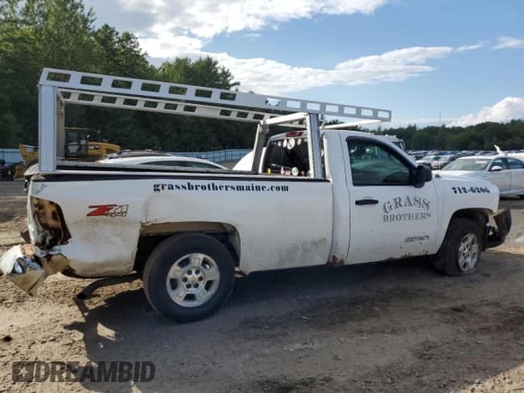 ✅ 2009 Chevrolet Silverado 1500 • VIN: 1GCEK24J89Z150770 • Лот: 66755994. Опубликован ранее на Copart с пробегом 240 924 миль. Бесплатный доступ к архиву аукционных продаж из США и подробный отчёт об истории автомобиля на DreamBid. Изображение 3.