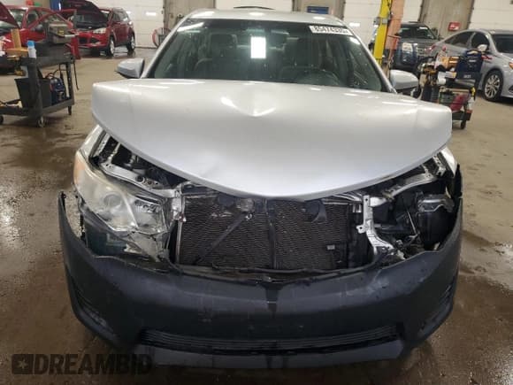 ✅ 2014 Toyota Camry LE • VIN: 4T4BF1FK5ER436124 • Lot: 85474335. Listed on Copart with 204,095 mi. Free auction sales archive from the USA and detailed vehicle history report at DreamBid. Image 5.