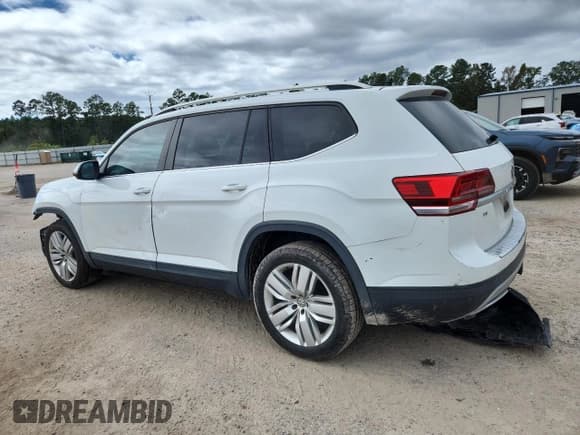 ✅ 2019 Volkswagen Atlas SE • VIN: 1V2WR2CAXKC528726 • Lot: 85331305. Wystawiony na Copart z przebiegiem 141 710 mil. Bezpłatny archiwum sprzedaży aukcyjnych z USA i szczegółowy raport historii pojazdu na DreamBid. Zdjęcie 2.