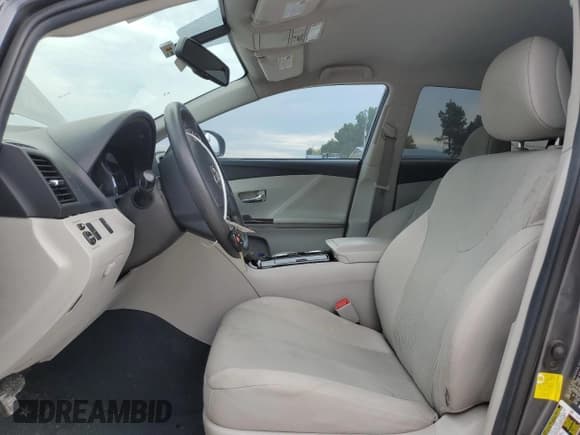 ✅ 2012 Toyota Venza Limited • VIN: 4T3BK3BB0CU066986 • Lot: 86503375. Listed on Copart with 118,960 mi. Free auction sales archive from the USA and detailed vehicle history report at DreamBid. Image 7.