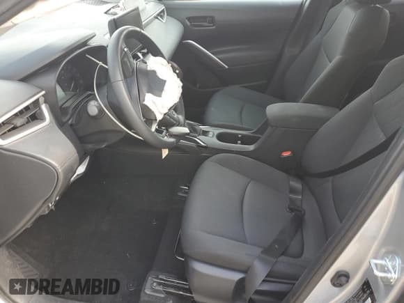 ✅ 2024 Toyota Corolla Cross LE • VIN: 7MUCAAAG0RV106699 • Lot: 84961805. Listed on Copart with 6,627 mi. Free auction sales archive from the USA and detailed vehicle history report at DreamBid. Image 7.