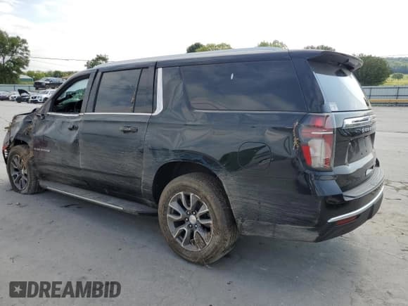 ✅ 2022 Chevrolet Suburban LT • VIN: 1GNSKCKD9NR214712 • Лот: 66583764. Опубликован ранее на Copart с пробегом 79 297 миль. Бесплатный доступ к архиву аукционных продаж из США и подробный отчёт об истории автомобиля на DreamBid. Изображение 2.
