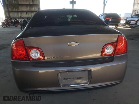 ✅ 2011 Chevrolet Malibu 2LT • VIN: 1G1ZD5E12BF141803 • Lot: 77902784. Listed on Copart with 188,564 mi. Free auction sales archive from the USA and detailed vehicle history report at DreamBid. Image 6.