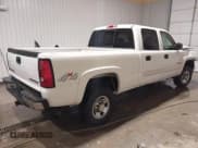 ✅ 2005 Chevrolet Silverado 2500HD LS • VIN: 1GCHK23U55F899336 • Lot: 41635266. Wystawiony na IAAI z przebiegiem 299 032 mil. Bezpłatny archiwum sprzedaży aukcyjnych z USA i szczegółowy raport historii pojazdu na DreamBid. Zdjęcie 4.