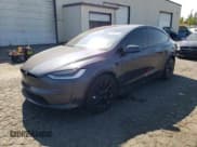 ✅ 2022 Tesla Model X • VIN: 7SAXCBE55NF335370 • Lot: 70484675. Wystawiony na Copart z przebiegiem 83 751 mil. Bezpłatny archiwum sprzedaży aukcyjnych z USA i szczegółowy raport historii pojazdu na DreamBid. Zdjęcie 1.
