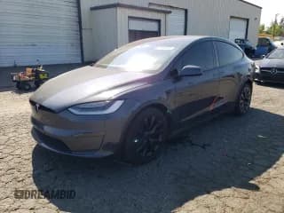 ✅ 2022 Tesla Model X • VIN: 7SAXCBE55NF335370 • Lot: 70484675. Wystawiony na Copart z przebiegiem 83 751 mil. Bezpłatny archiwum sprzedaży aukcyjnych z USA i szczegółowy raport historii pojazdu na DreamBid. Zdjęcie 1.