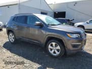 ✅ 2019 Jeep Compass Latitude • VIN: 3C4NJDBB8KT813956 • Lot: 55733235. Wystawiony na Copart z przebiegiem 147 793 mil. Bezpłatny archiwum sprzedaży aukcyjnych z USA i szczegółowy raport historii pojazdu na DreamBid. Zdjęcie 4.