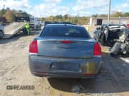 ✅ 2022 Chrysler 300 S • VIN: 2C3CCABG8NH130829 • Lot: 43579051. Listed on IAAI with 59,486 mi. Free auction sales archive from the USA and detailed vehicle history report at DreamBid. Image 16.