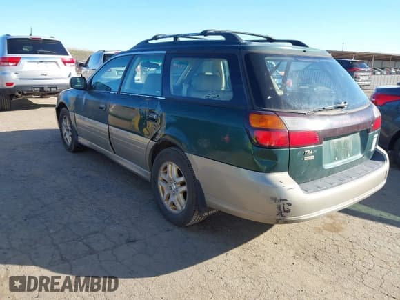 ✅ 2000 Subaru Legacy Outback Limited • VIN: 4S3BH6865Y7635344 • Лот: 41268034. Опубликован ранее на IAAI с пробегом 176 647 миль. Бесплатный доступ к архиву аукционных продаж из США и подробный отчёт об истории автомобиля на DreamBid. Изображение 3.