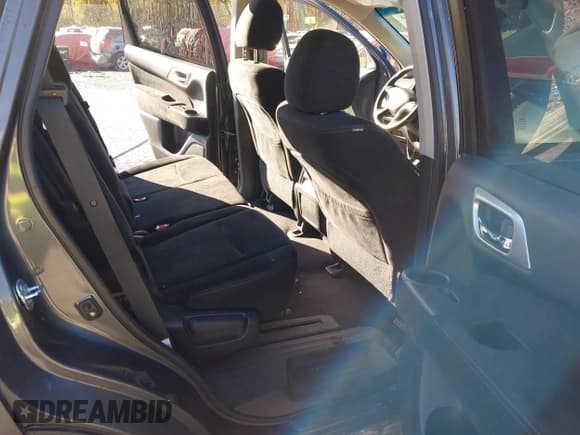 ✅ 2015 Nissan Pathfinder SL • VIN: 5N1AR2MM7FC634539 • Lot: 43519584. Listed on IAAI with 94,919 mi. Free auction sales archive from the USA and detailed vehicle history report at DreamBid. Image 8.