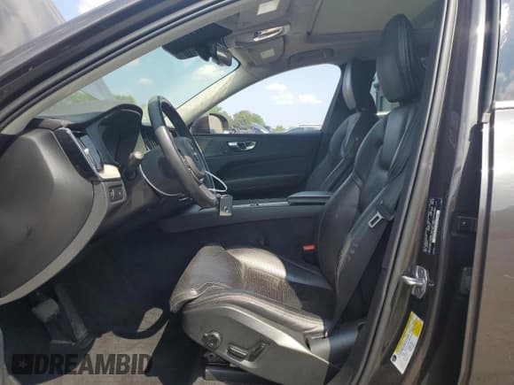 ✅ 2022 Volvo XC60 Inscription • VIN: YV4062RL2N1956960 • Лот: 65940435. Опубликован ранее на Copart с пробегом 52 927 миль. Бесплатный доступ к архиву аукционных продаж из США и подробный отчёт об истории автомобиля на DreamBid. Изображение 7.