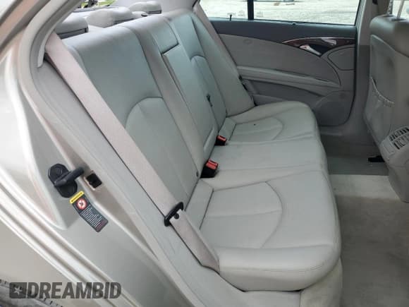 ✅ 2005 Mercedes-Benz E 320 CDI • VIN: WDBUF26J25A670032 • Лот: 71183025. Опубликован ранее на Copart с пробегом 96 988 миль. Бесплатный доступ к архиву аукционных продаж из США и подробный отчёт об истории автомобиля на DreamBid. Изображение 10.