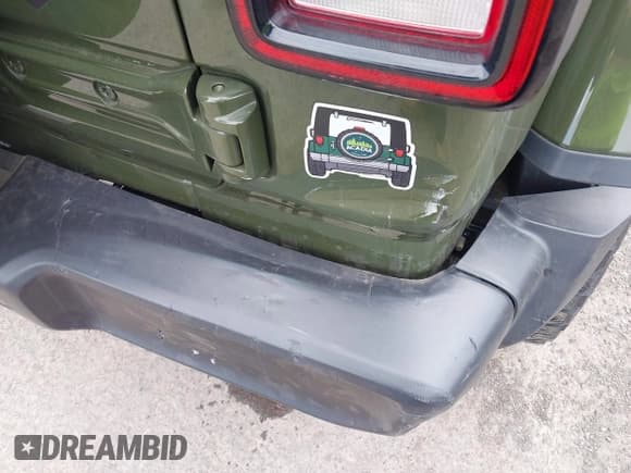 ✅ 2022 Jeep Wrangler Unlimited Rubicon • VIN: 1C4HJXFG5NW127263 • Lot: 42224299. Listed on IAAI with 52,553 mi. Free auction sales archive from the USA and detailed vehicle history report at DreamBid. Image 6.