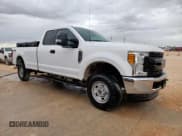 ✅ 2017 Ford F-250 XL • VIN: 1FT7X2B69HEE65222 • Lot: 91474865. Listed on Copart with 144,374 mi. Free auction sales archive from the USA and detailed vehicle history report at DreamBid. Image 4.