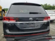 ✅ 2023 Volkswagen Atlas SEL • VIN: 1V2BR2CA1PC515384 • Лот: 58632055. Опубликован ранее на Copart с пробегом 71 894 миль. Бесплатный доступ к архиву аукционных продаж из США и подробный отчёт об истории автомобиля на DreamBid. Изображение 6.