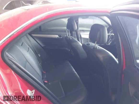 ✅ 2013 Mercedes-Benz C 300 Sport • VIN: WDDGF8AB9DR284120 • Lot: 43419761. Listed on IAAI with 111,333 mi. Free auction sales archive from the USA and detailed vehicle history report at DreamBid. Image 8.