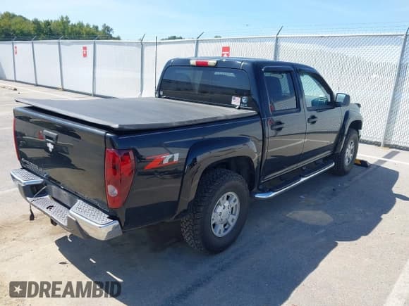 ✅ 2005 Chevrolet Colorado 1SE LS Z71 • VIN: 1GCDS136158289870 • Lot: 43173533. Listed on IAAI with 231,880 mi. Free auction sales archive from the USA and detailed vehicle history report at DreamBid. Image 4.