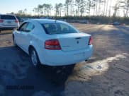 ✅ 2008 Dodge Avenger SXT • VIN: 1B3LC56K38N575235 • Лот: 41329390. Опубликован ранее на IAAI с пробегом 173 294 миль. Бесплатный доступ к архиву аукционных продаж из США и подробный отчёт об истории автомобиля на DreamBid. Изображение 3.