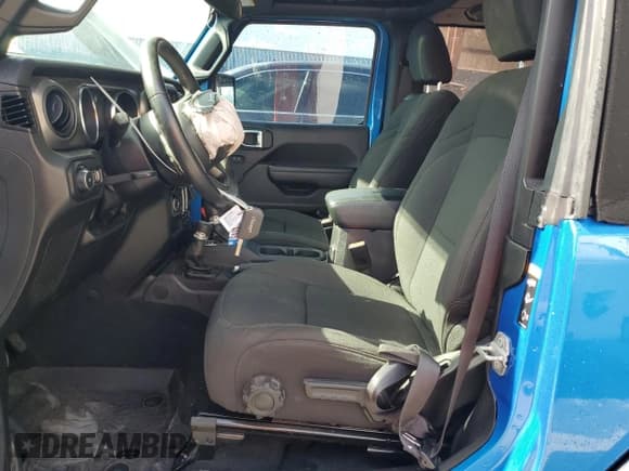 ✅ 2022 Jeep Wrangler Sport S • VIN: 1C4HJXAGXNW271320 • Lot: 63570705. Listed on Copart with 14,840 mi. Free auction sales archive from the USA and detailed vehicle history report at DreamBid. Image 7.