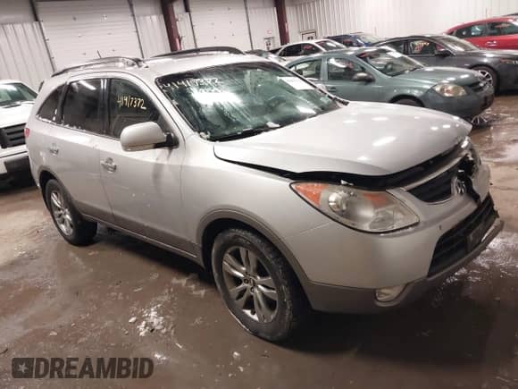 2012 Hyundai Veracruz Limited with VIN KM8NUDCC7CU198995, listed as a IAAI auction lot 41417372 with 140,824 mi miles and . Bid and sale history available at DreamBid. Image 1.