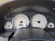 ✅ 2005 Saturn VUE • VIN: 5GZCZ53475S822464 • Lot: 52644605. Wystawiony na Copart z przebiegiem 159 384 mil. Bezpłatny archiwum sprzedaży aukcyjnych z USA i szczegółowy raport historii pojazdu na DreamBid. Zdjęcie 9.