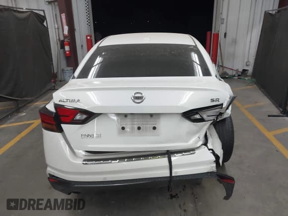 ✅ 2021 Nissan Altima SR • VIN: 1N4BL4CV4MN413391 • Lot: 43326355. Wystawiony na IAAI z przebiegiem 80 373 mil. Bezpłatny archiwum sprzedaży aukcyjnych z USA i szczegółowy raport historii pojazdu na DreamBid. Zdjęcie 16.