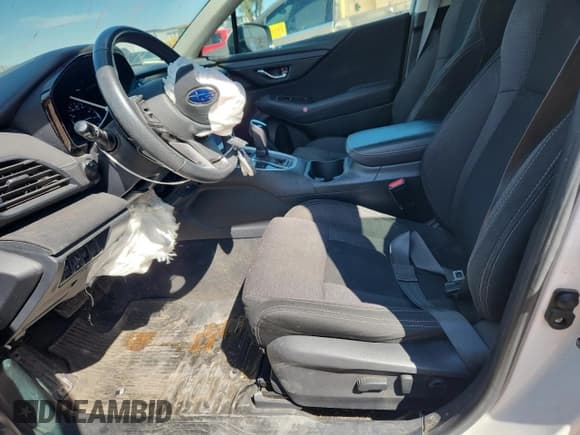 ✅ 2020 Subaru Outback Premium • VIN: 4S4BTACC8L3224000 • Лот: 80856015. Опубликован ранее на Copart с пробегом 141 321 миль. Бесплатный доступ к архиву аукционных продаж из США и подробный отчёт об истории автомобиля на DreamBid. Изображение 7.