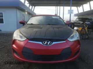 2013 Hyundai Veloster w/Gray Int с VIN KMHTC6ADXDU146344, выставлен на аукционе Copart как лот 86164305 с пробегом 123 654 миль миль и Чистый • Clean title. История ставок и продаж доступна на DreamBid. Изображение 5.