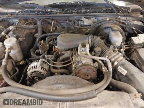 ✅ 2003 Chevrolet S-10 LS • VIN: 1GCCS19X738157401 • Лот: 41898234. Опубликован ранее на IAAI с пробегом 184 595 миль. Бесплатный доступ к архиву аукционных продаж из США и подробный отчёт об истории автомобиля на DreamBid. Изображение 10.