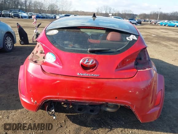 ✅ 2012 Hyundai Veloster w/Gray Int • VIN: KMHTC6AD7CU056647 • Lot: 41434535. Wystawiony na IAAI z przebiegiem 68 691 mil. Bezpłatny archiwum sprzedaży aukcyjnych z USA i szczegółowy raport historii pojazdu na DreamBid. Zdjęcie 17.